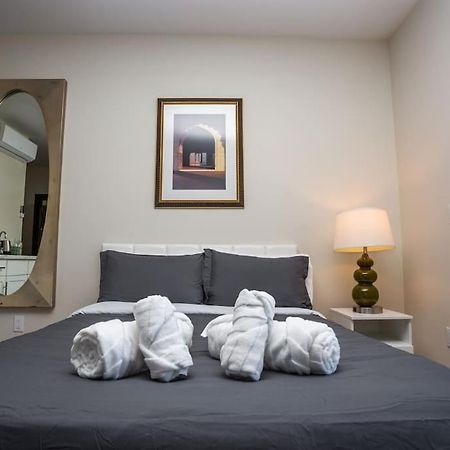 Appartamento Awesome Balboa And Downtown View With Cozy Patio San Diego Esterno foto
